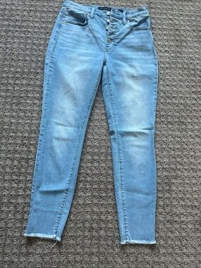 Lucky Brand Light Blue High-Rise Skinny Jeans with Button-Fly
